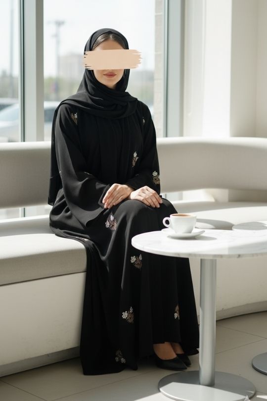 Noir Bloom Abaya