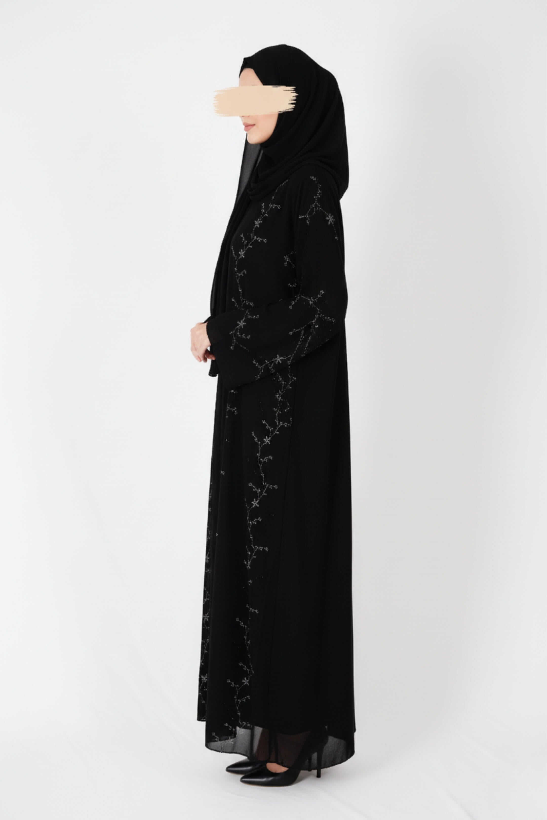 Petal Mist Noir Abaya